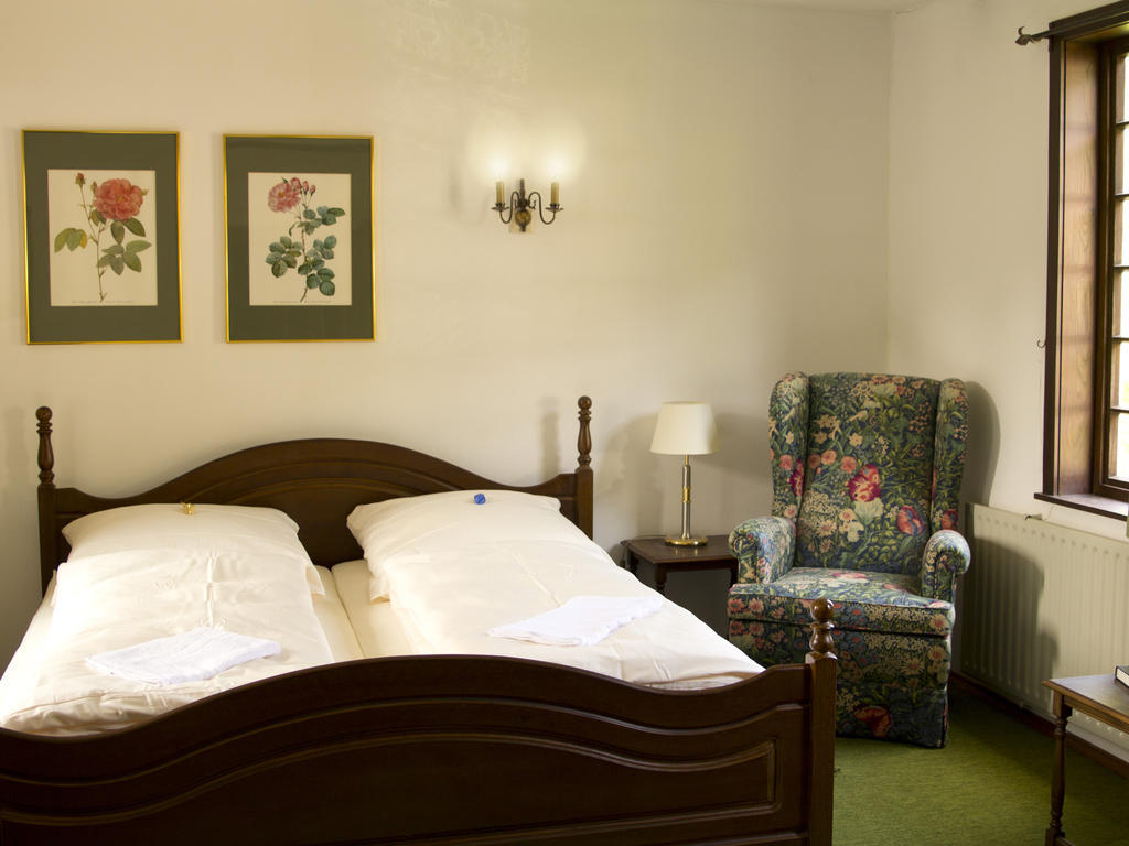 Hotel & Restaurant Gut Hungenbach Kürten Pokój zdjęcie